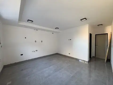 Departamento en Venta con 2 cocheras