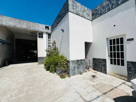 Galpon en Venta en La Plata, USD 226.000