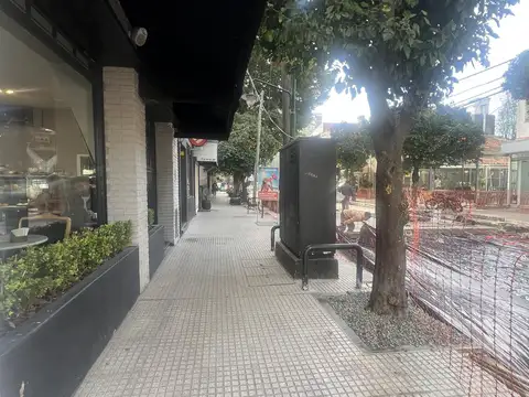 Local en Venta 40 años