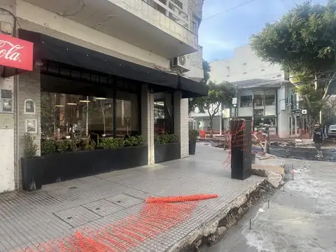 Ladislao Martínez 100