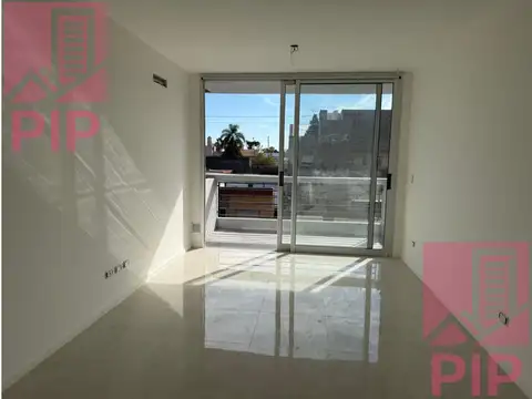 Intendente Villegas 2200, Piso 2