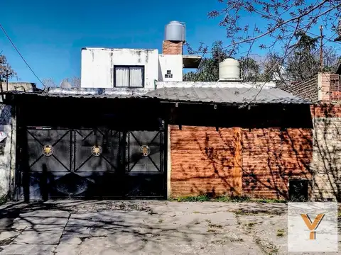 Casa en venta - 4 dormitorios 3 baños - 112mts2 - Glew