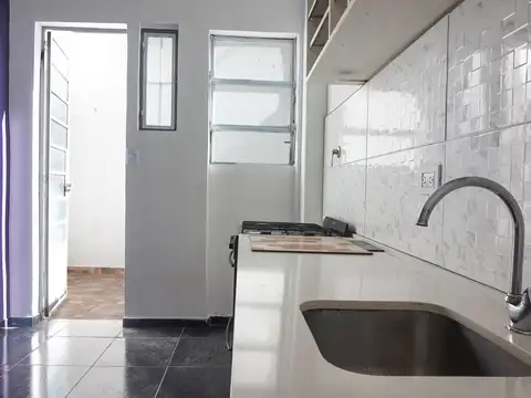 Depto Tipo Casa en Venta 62 años