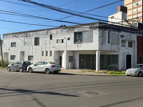 Local en Alberdi
