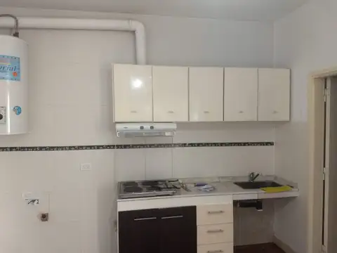 Depto Tipo Casa en Alquiler de 1 dormitorio