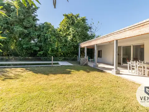Venta casa 4 amb Barrio Sausalito, Pilar 3 dorm Suite Galería Parrilla Piscina