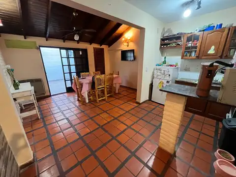 Depto Tipo Casa en Venta de 2 dormitorios