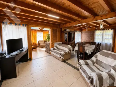En Venta | Cabaña de 3 Dormitorios | Amoblada | Lago Puelo | Chubut