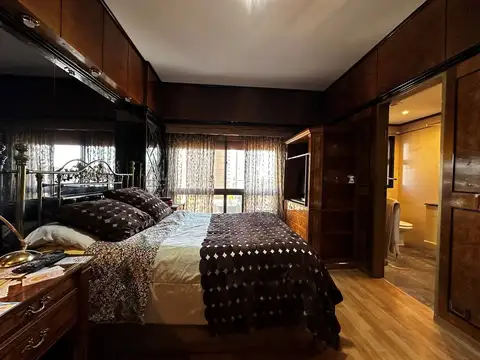 Departamento en Venta con 2 cocheras