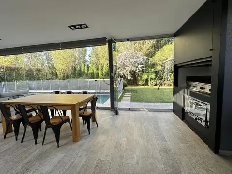 Avenida Jorge Newbery 5005