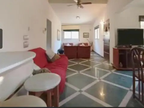 VENTA/PERMUTA/FINANCIACION - Casa - Gran terreno - Av. Fuerza Aérea y Galindo - Funes