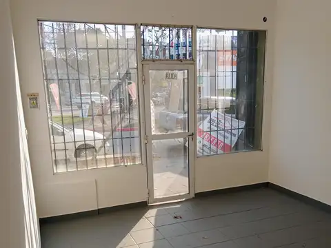 Local en Alquiler en Centro  - Campana, $ 650.000