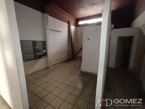 Local en Alquiler en General San Martín, $ 1.200.000