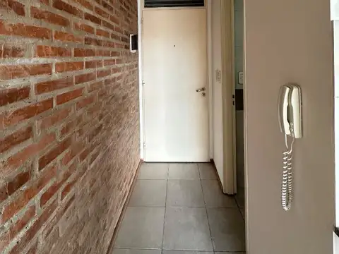 Zeballos 3500, Piso 3