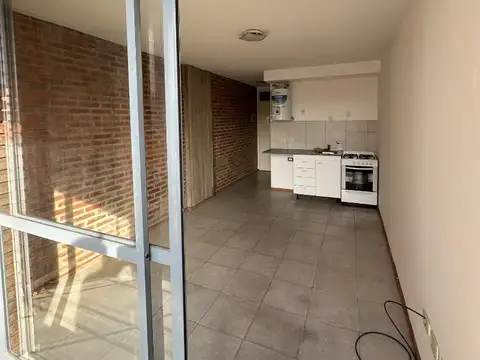 Departamento en Alquiler en Echesortu, $ 380.000