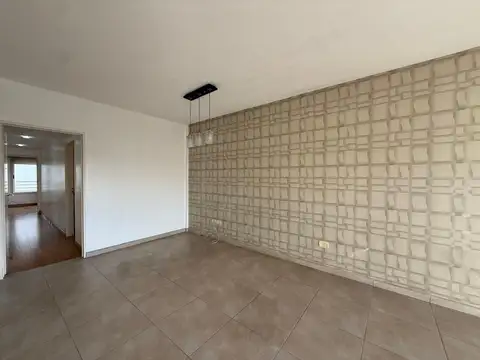 Departamento en Alquiler en Coghlan, $ 1.400.000