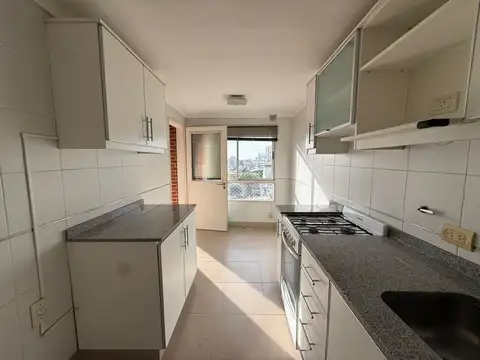 Departamento en Alquiler con 1 cocheras
