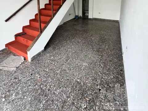 Local en Alquiler en Villa Maipu, $ 700.000