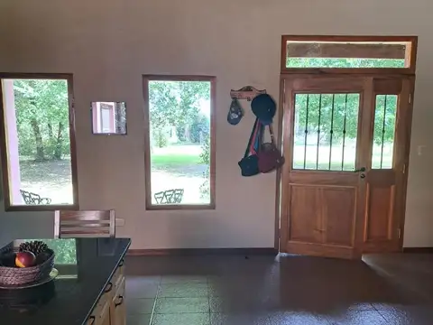 Casa 3 ambientes con 2 baños