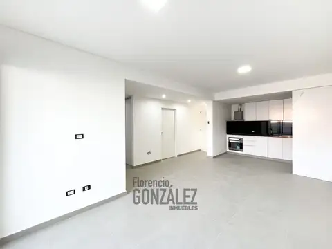 3 AMBIENTES AL CONTRAFRENTE C/ BALCON CUBIERTO