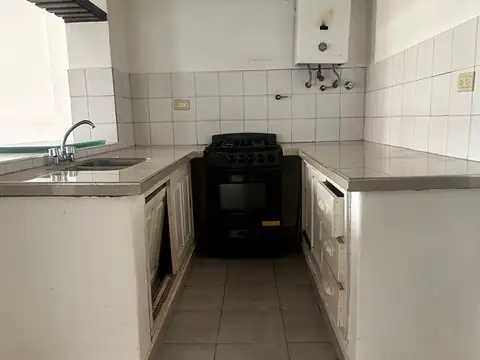 Tres Cerritos. Las Rosas 100