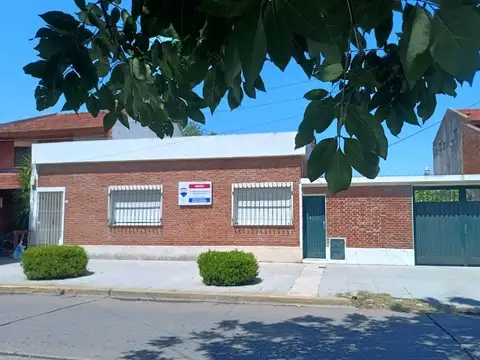 Casa Venta Escobar Centro  Lote doble Comercial