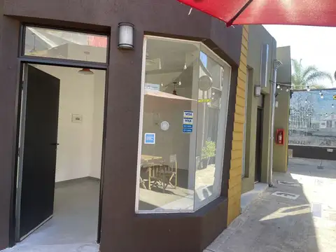 Local en Alquiler en Tigre Centro, $ 800.000