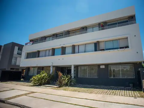 EN VENTA DEPARTAMENTO 2 AMBIENTES EN PARQUE LINEAL