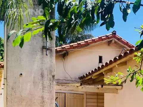 CASA MULTIFAMILIAR C/ 400M2 DE LOTE EN VENTA - JOSE LEON SUAREZ