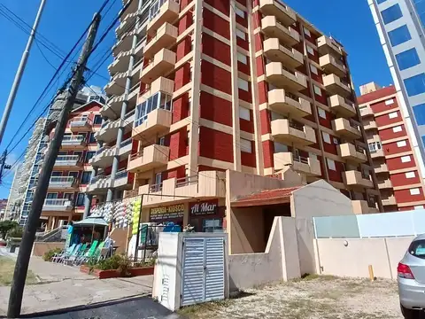 AV COSTANERA 3000, Piso 4