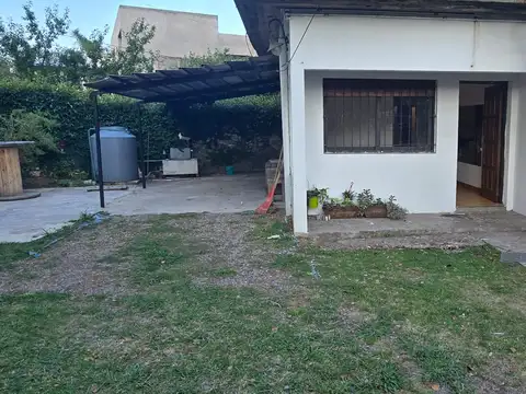 PH en PB 3 ambientes, 2 baños, garaje y parque - El Palomar