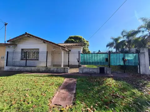 VENTA CASA 5 AMBIENTES BELLA VISTA APTO CREDITO