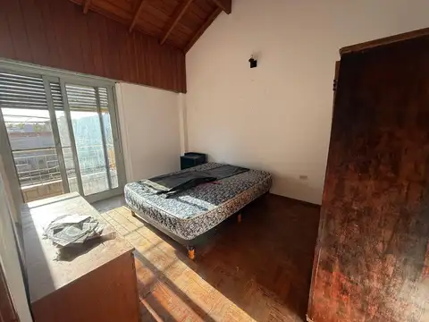 Depto Tipo Casa 4 ambientes con 1 baño