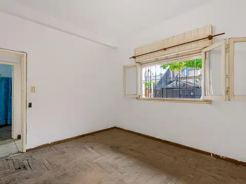 Depto Tipo Casa en Venta 60 años
