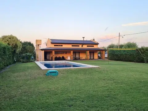 Casa quinta en venta APTO BANCO en La Hermosura