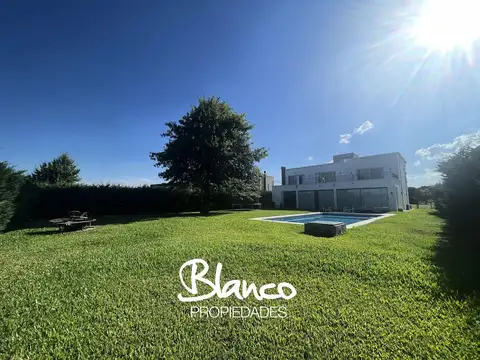 Casa  en Venta en Haras Santa Maria, Escobar, G.B.A. Zona Norte