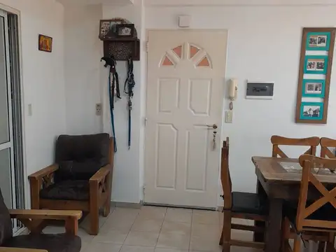 Depto Tipo Casa 3 ambientes con 1 baño