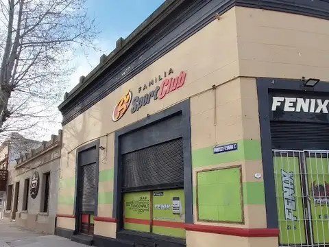 Local en Venta Via Pública