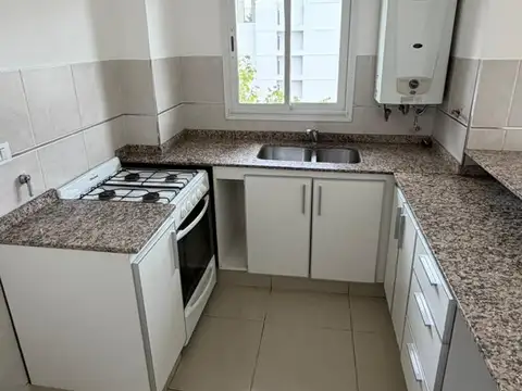 Departamento 4 ambientes con 1 baño