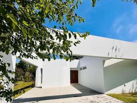 VENTA CASA 3 DORMITORIOS EN LA RINCONADA