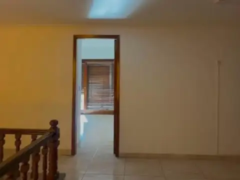 Oficina en Alquiler en Wilde, $ 1.500.000