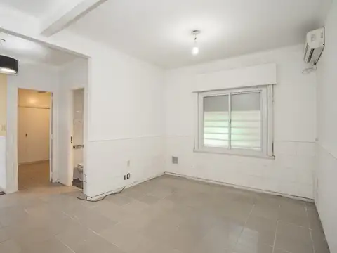 Depto Tipo Casa en Venta de 2 ambientes