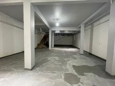VENTA LOCAL COMERCIAL PB CON DEPOSITO EN SUBSUELO
