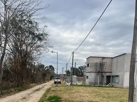 Ultimos Lotes  Fincas de Don Guido ,lote  140 entre 508 bis