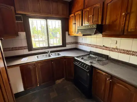Casa en venta- Quilmes oeste