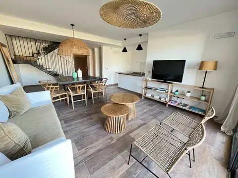 Departamento en Alquiler en Garin, USD 1.200