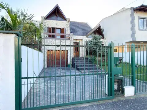 CASA - 4 AMBIENTES - S. A. DE PADUA NORTE