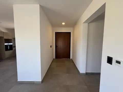 Casa en Venta en Pilar del Este - Santa Lucia, USD 229.000