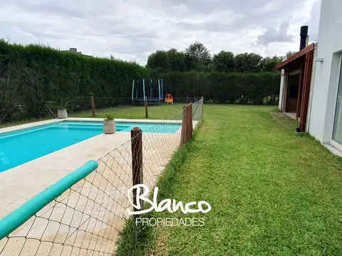 El Cantón - Puerto 300
