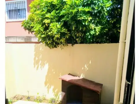 Depto Tipo Casa en Venta en Quilmes Oeste, USD 89.000
